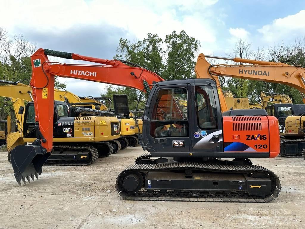 Hitachi ZX120 Гусеничні екскаватори