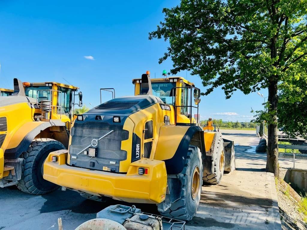 Volvo L 220 H Фронтальні навантажувачі