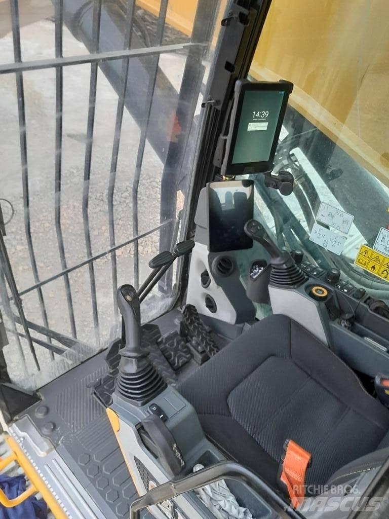 CAT 395 Гусеничні екскаватори