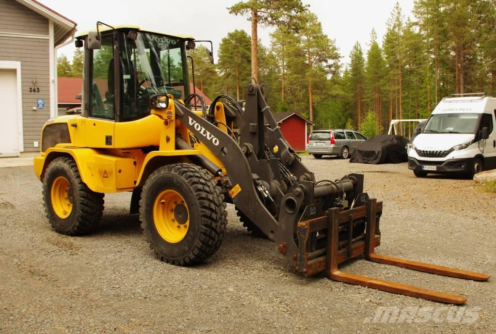 Volvo L 35 G Фронтальні навантажувачі