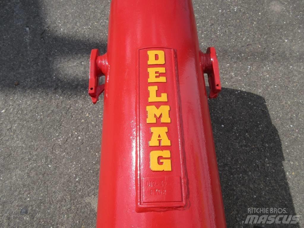 Delmag D12-32 Дизельні пальові молоти