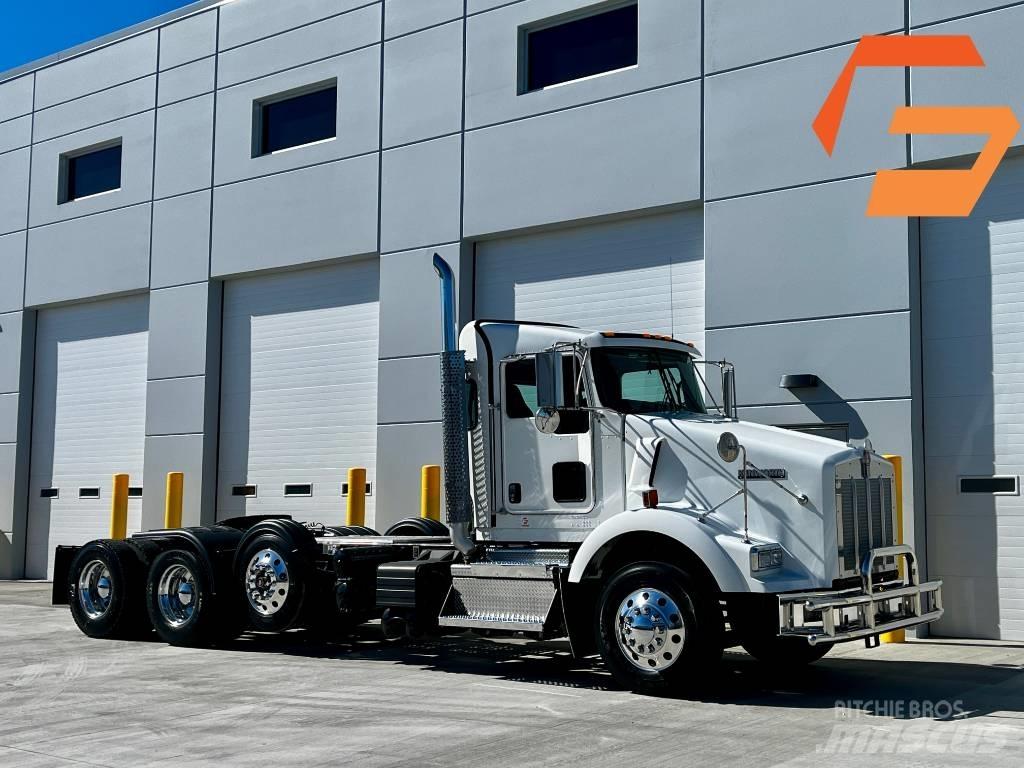 Kenworth T 800 Тягачі