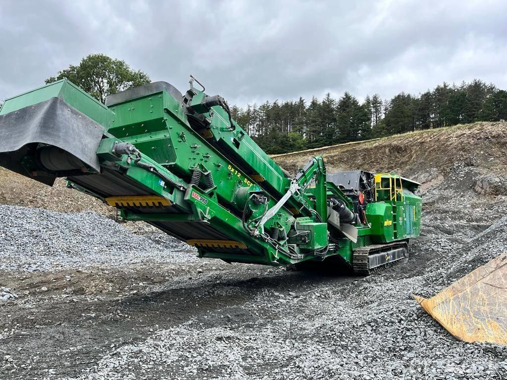 McCloskey I4CR Мобільні дробарки