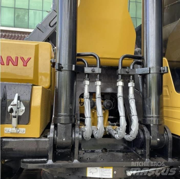 Sany SY215C Гусеничні екскаватори