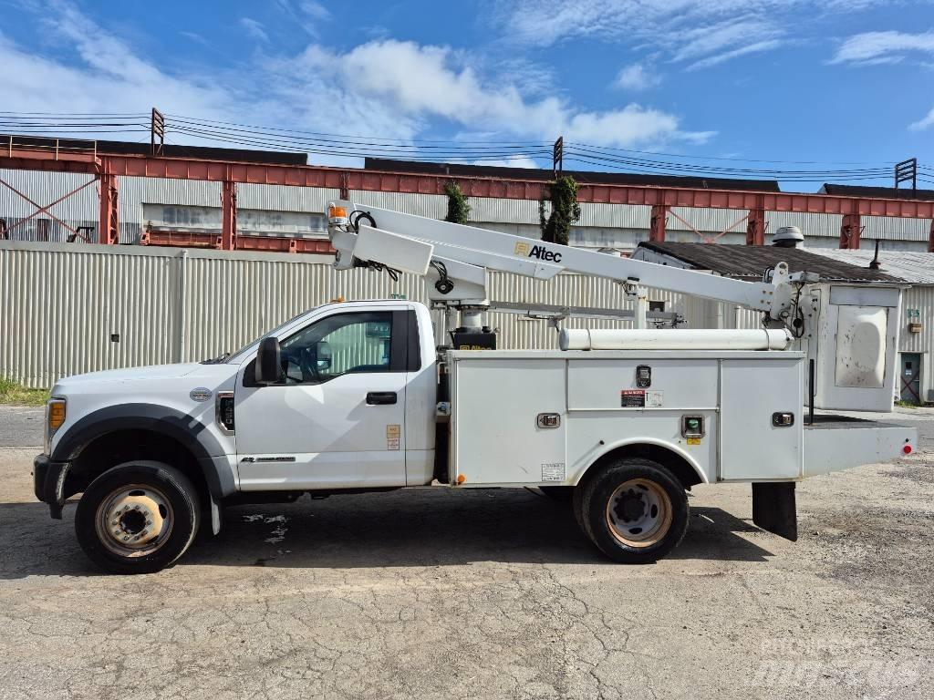 Ford F 450 Вантажівки-платформи/бокове розвантаження