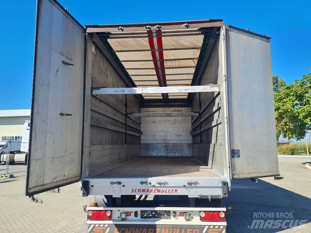 Schwarzmüller 7.4m Тентовані причепи