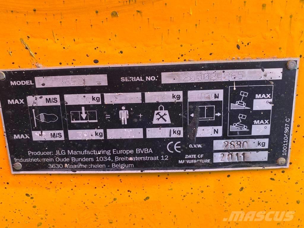 JLG 3246 ES Підйомники-ножиці