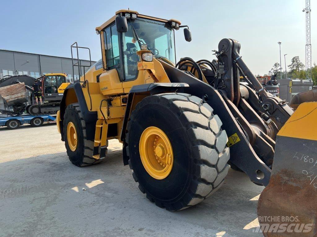 Volvo L180H Фронтальні навантажувачі