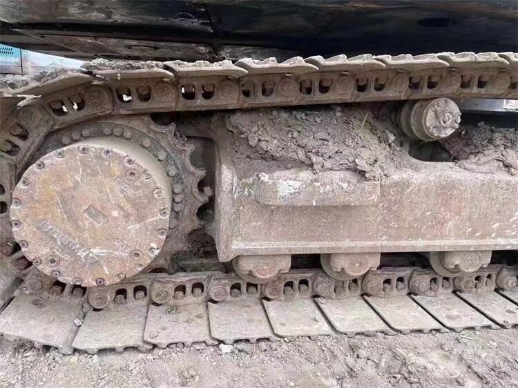 Hyundai R215VS Гусеничні екскаватори