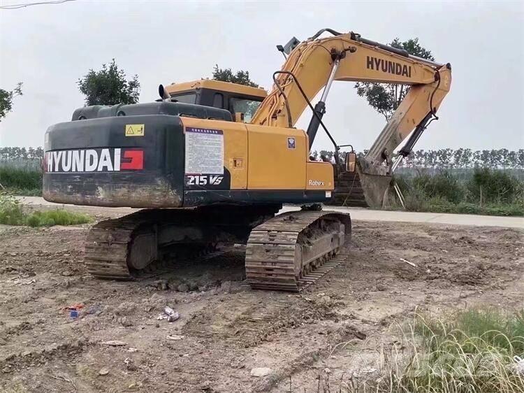 Hyundai R215VS Гусеничні екскаватори