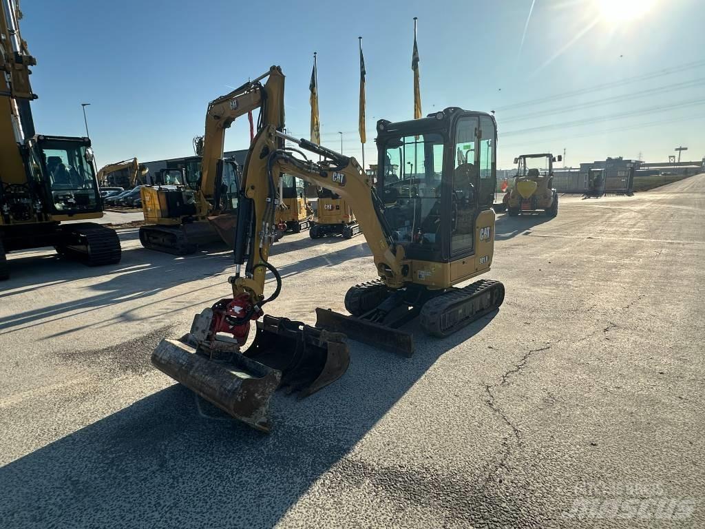 CAT 301.8 Міні-екскаватори < 7т