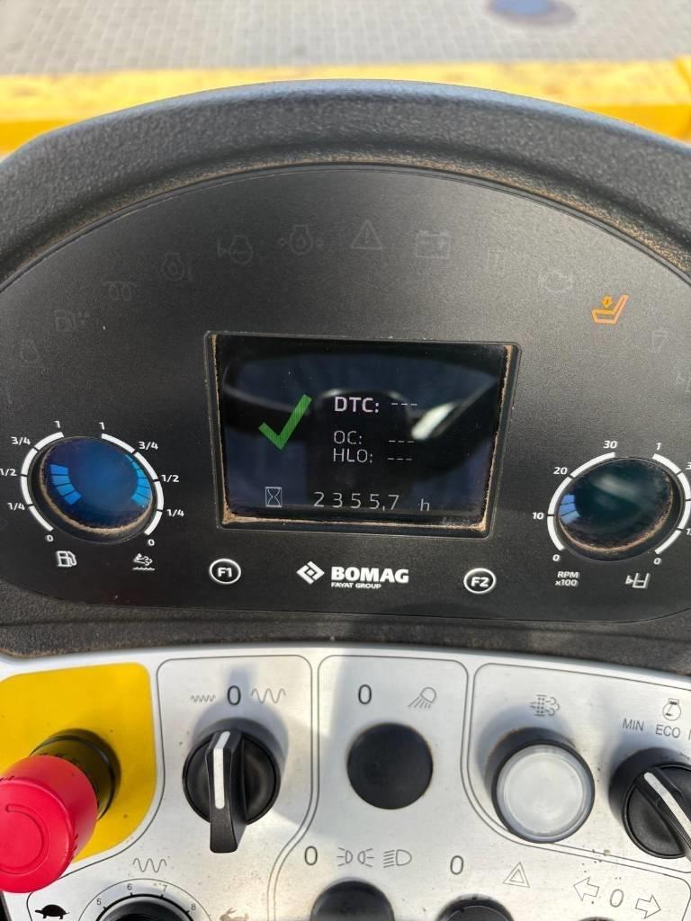Bomag BW 213 Грунтові котки