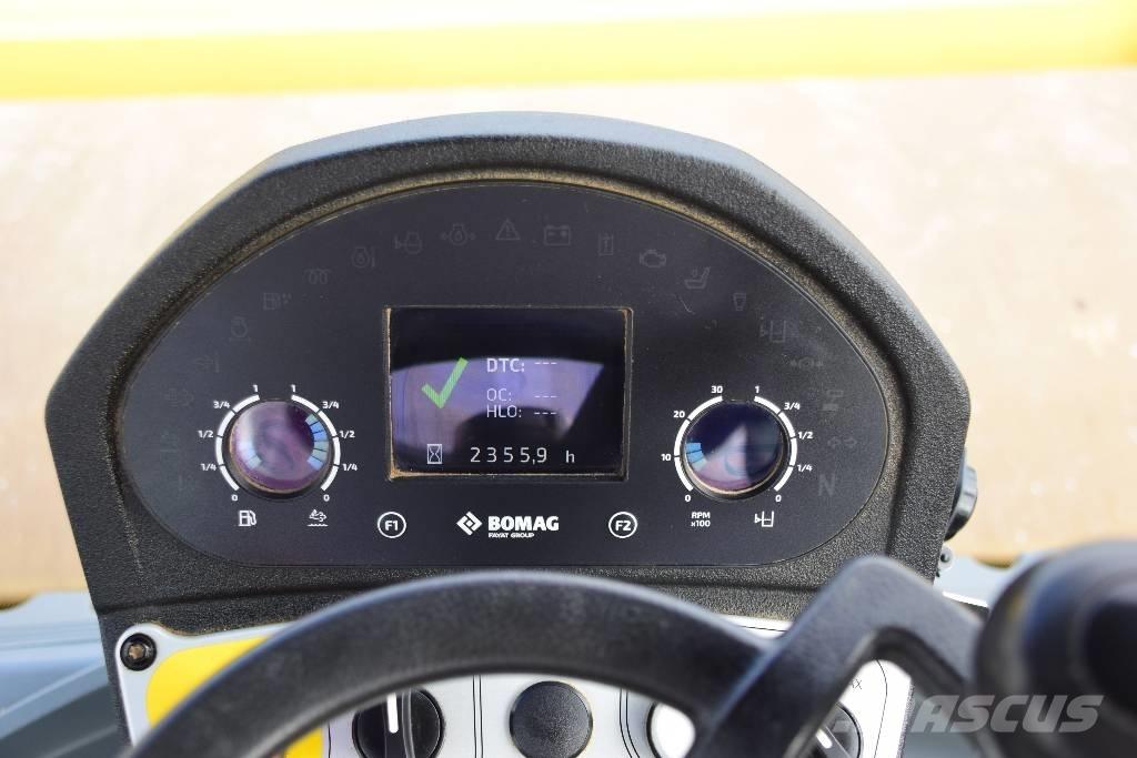 Bomag BW 213 DH Грунтові котки
