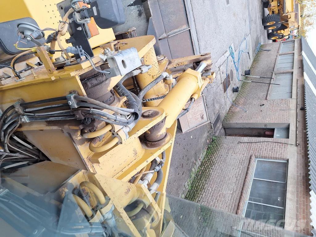 CAT 938G ll Фронтальні навантажувачі