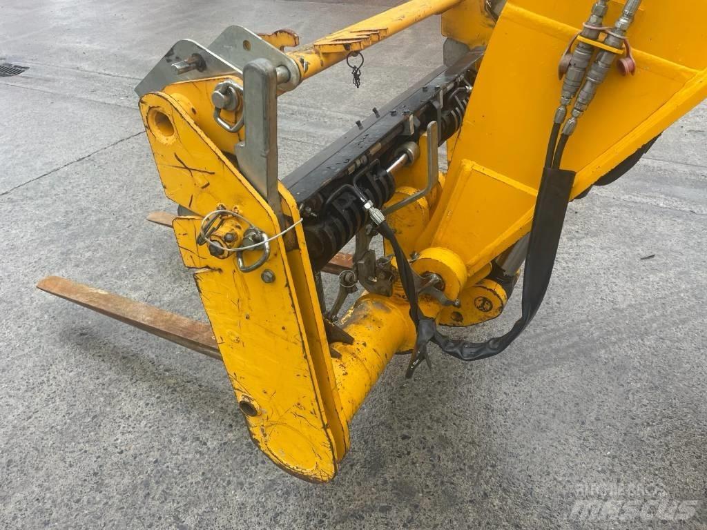 JCB 540-140 Телескопічні навантажувачі