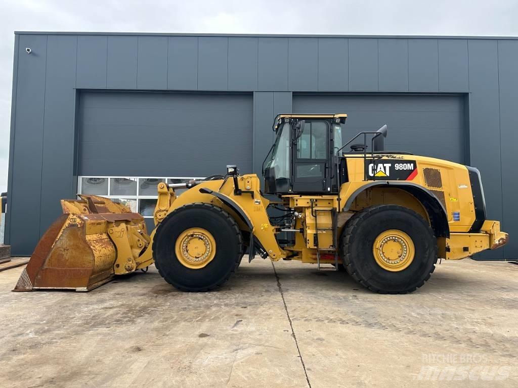 CAT 980 M Фронтальні навантажувачі
