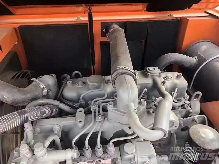 Hitachi Zaxis 70 Міні-екскаватори < 7т
