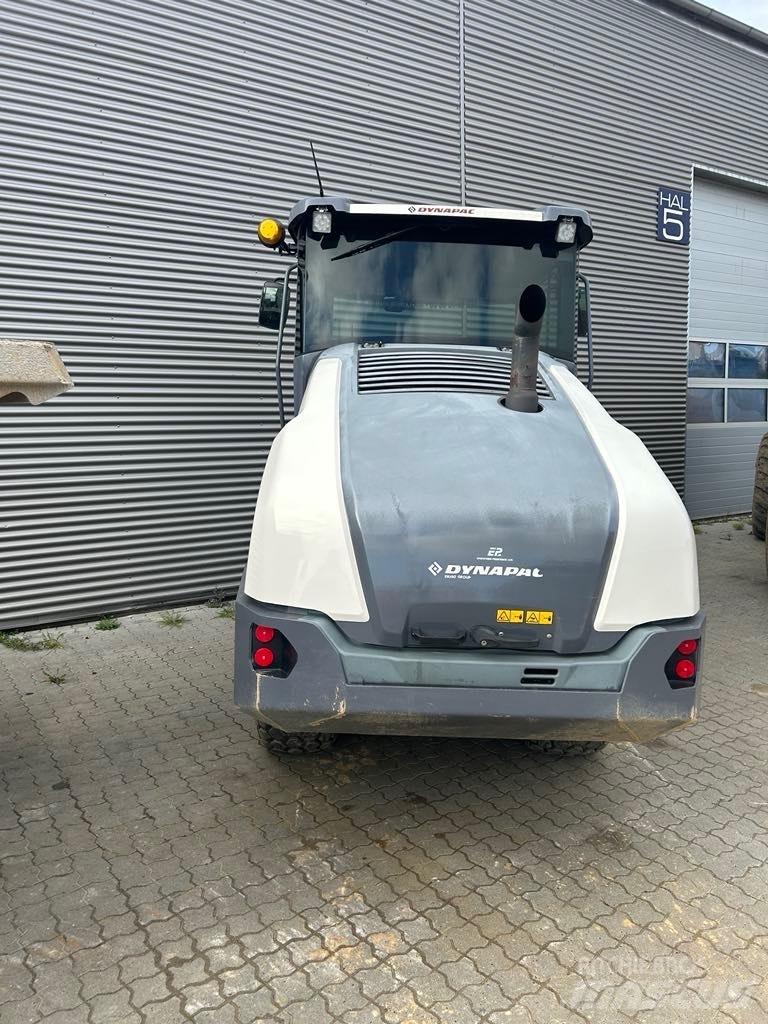 Dynapac CA 1500 D Грунтові котки