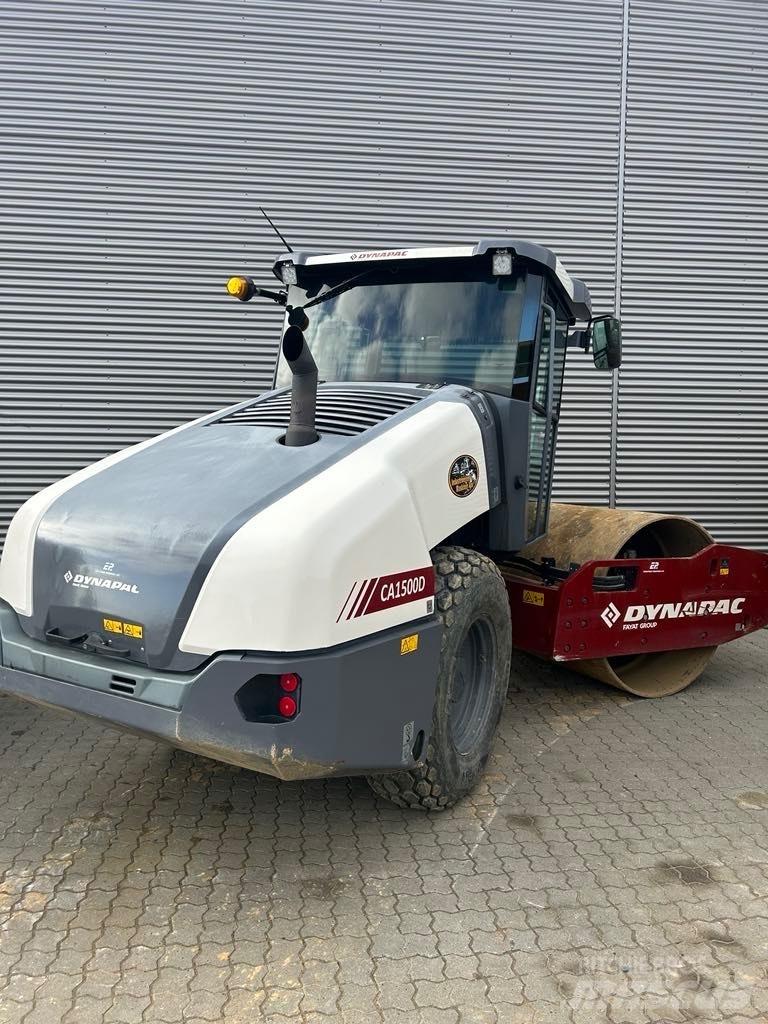 Dynapac CA 1500 D Грунтові котки