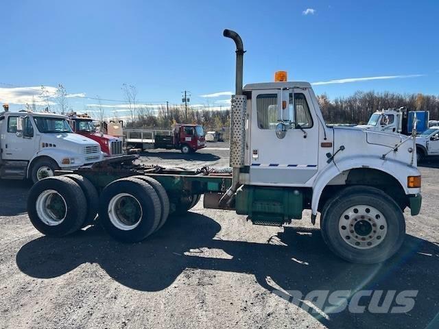 International 4900 Тягачі