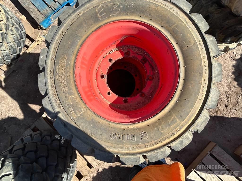 Bobcat 12x16.5 Tires Шини