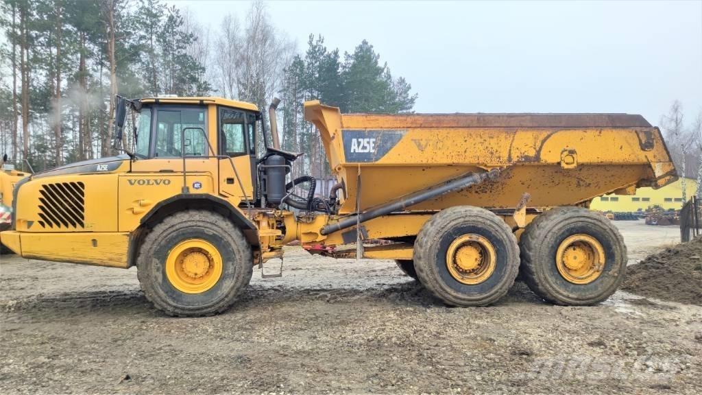 Volvo A 25 E Зчленовані самоскиди