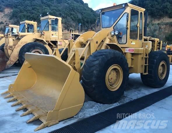 CAT 966 Фронтальні навантажувачі