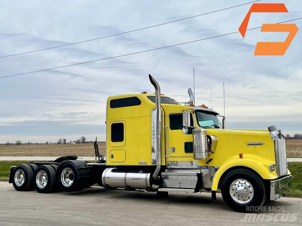 Kenworth W 900 Тягачі
