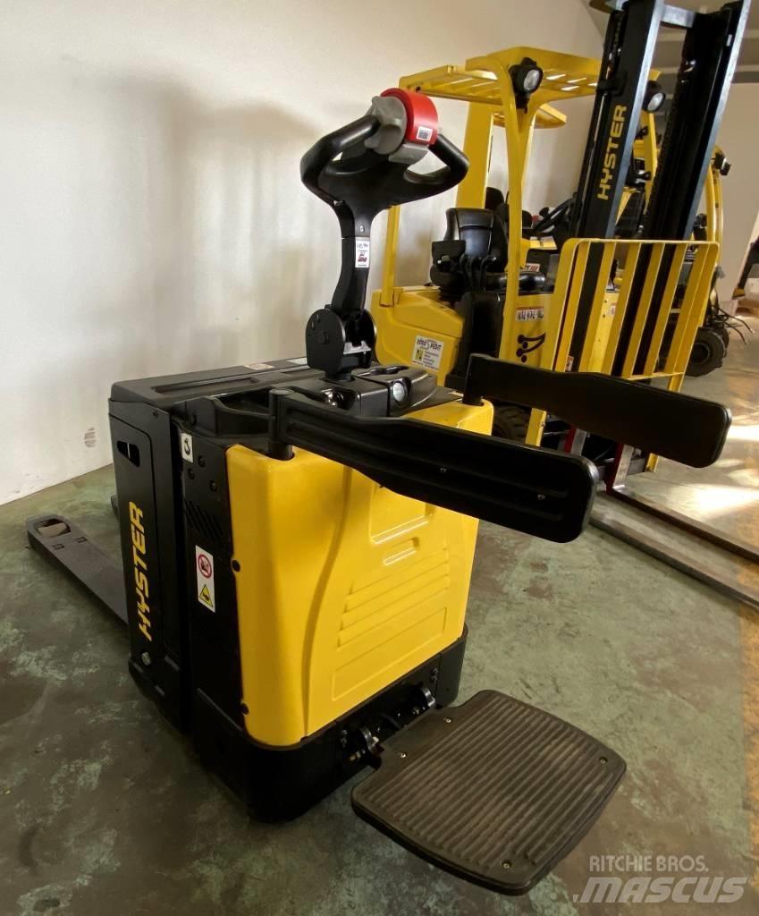 Hyster P2.0S FBW Ручний візок