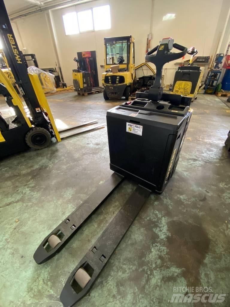 Hyster P2.0S FBW Ручний візок