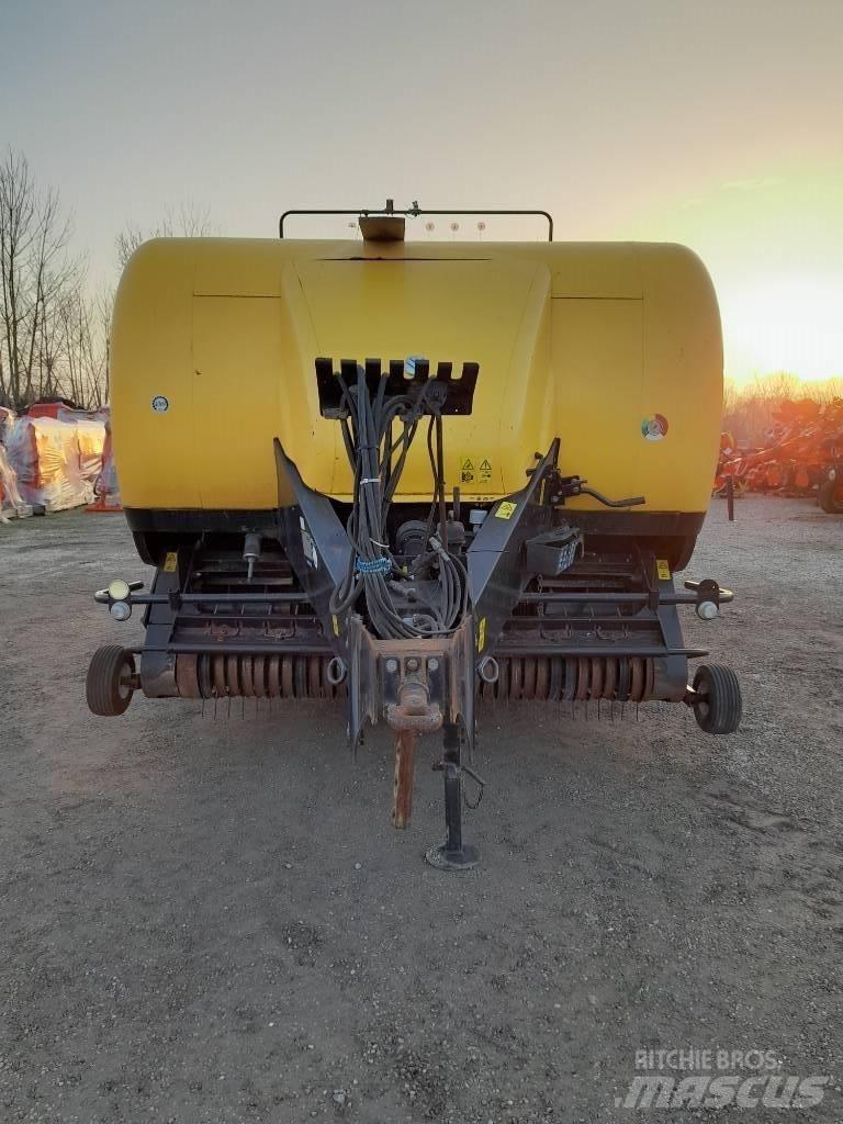 New Holland BB 9080 Рулонні прес-підбирачі