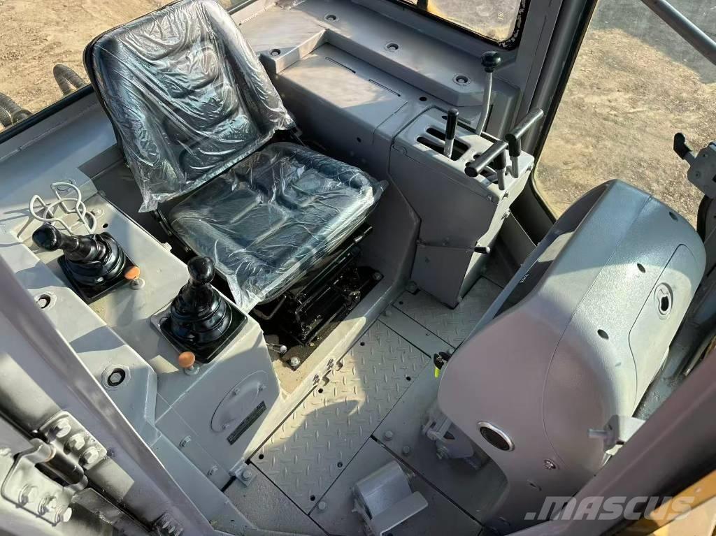 CAT D6G Гусеничні бульдозери