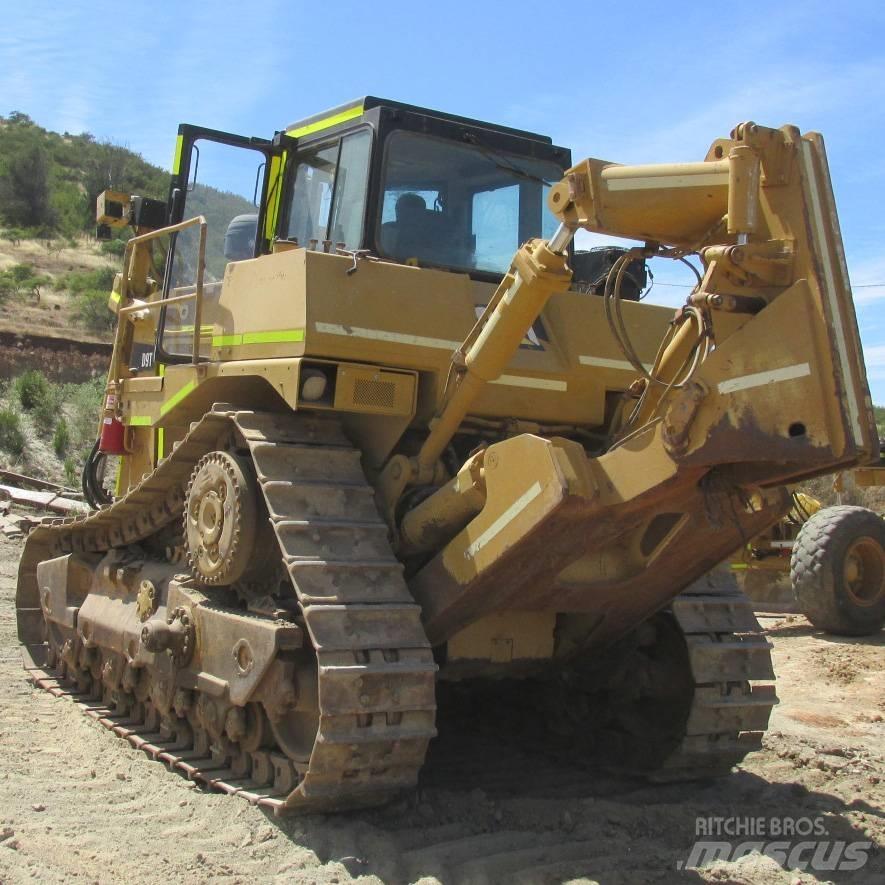 CAT D 9 T Гусеничні бульдозери