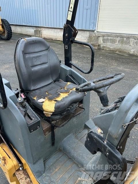 CAT CB 14 B Котки тротуарні