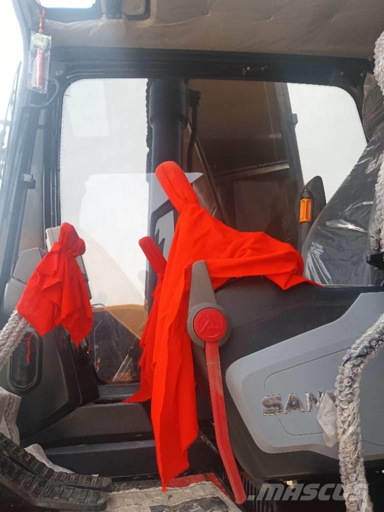 Sany SY 215 C Гусеничні екскаватори
