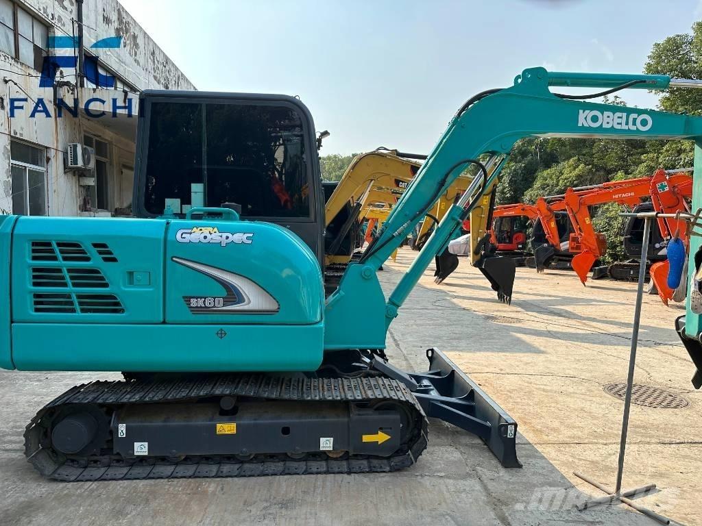Kobelco SK60-8 Гусеничні екскаватори