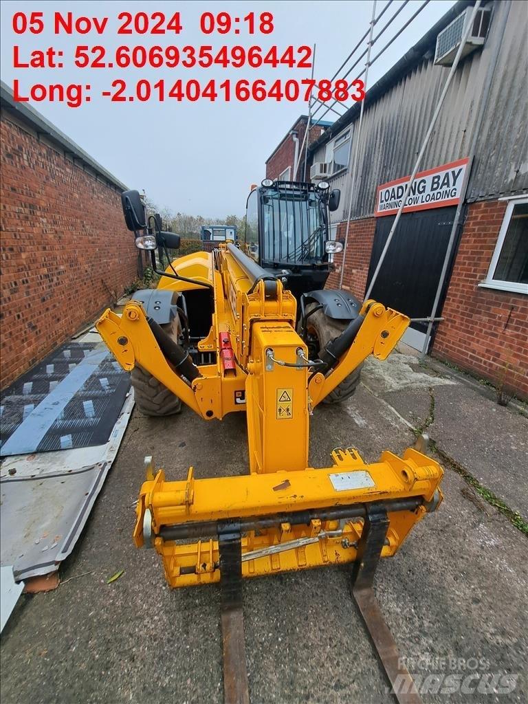 JCB 540-140 Телескопічні навантажувачі