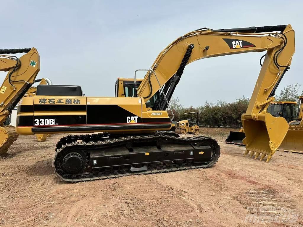 CAT 330 B L Гусеничні екскаватори
