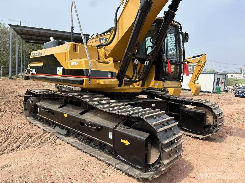 CAT 330 B L Гусеничні екскаватори