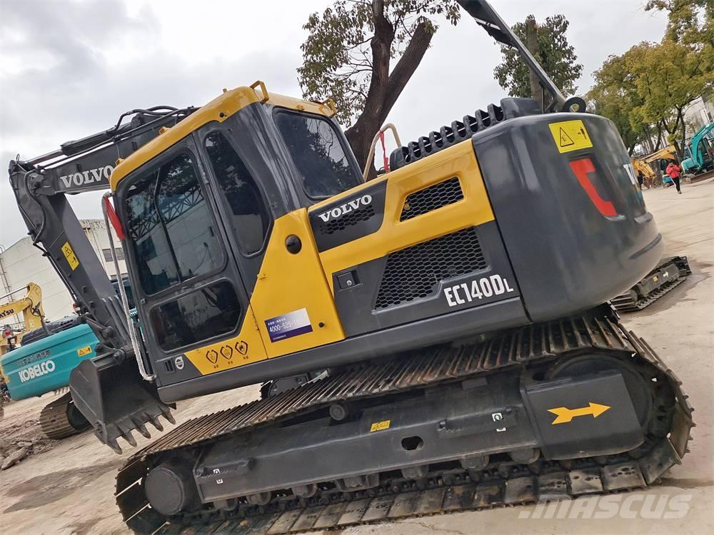 Volvo EC 140D Гусеничні екскаватори