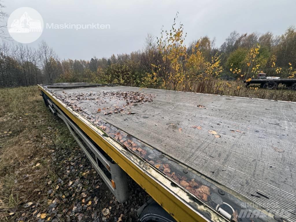 VAK V 4-40 Причепи-платформи/бокове розвантаження