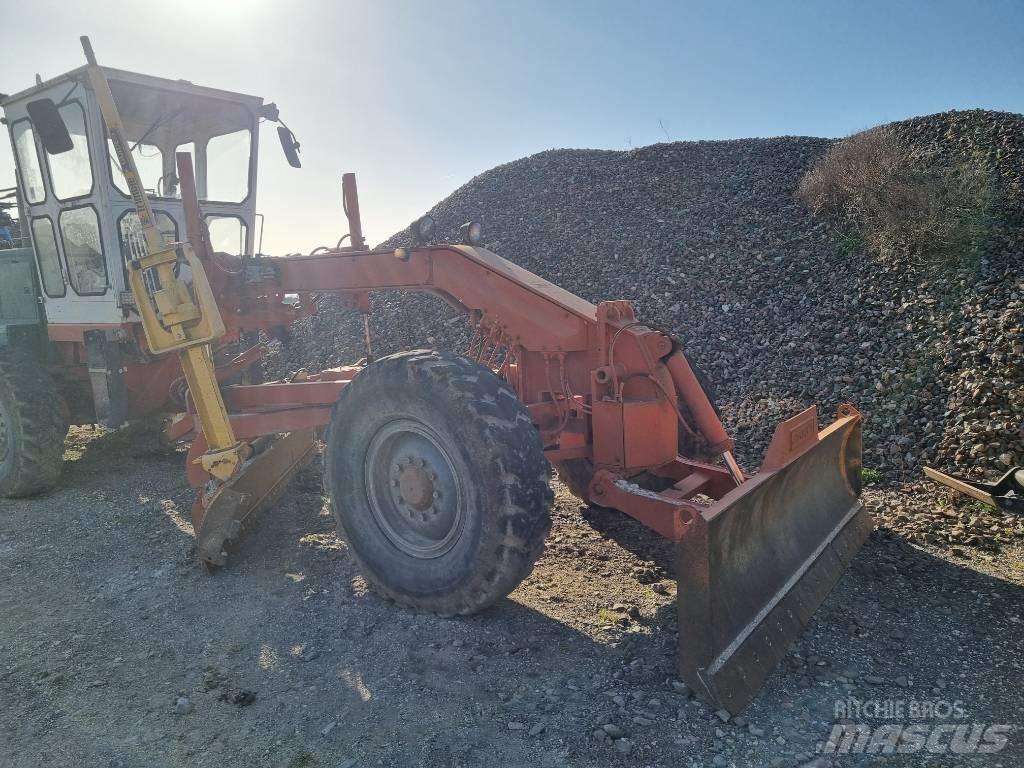 CAT 120 G Грейдери