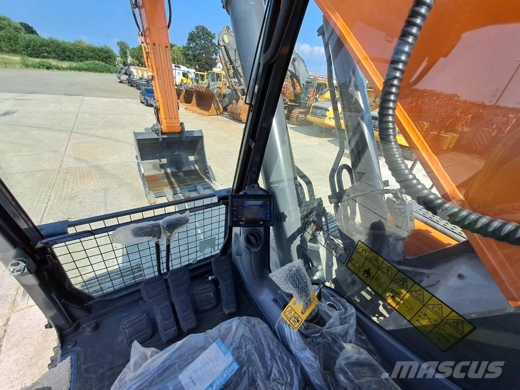 Doosan DX 530 LC-7 M Гусеничні екскаватори