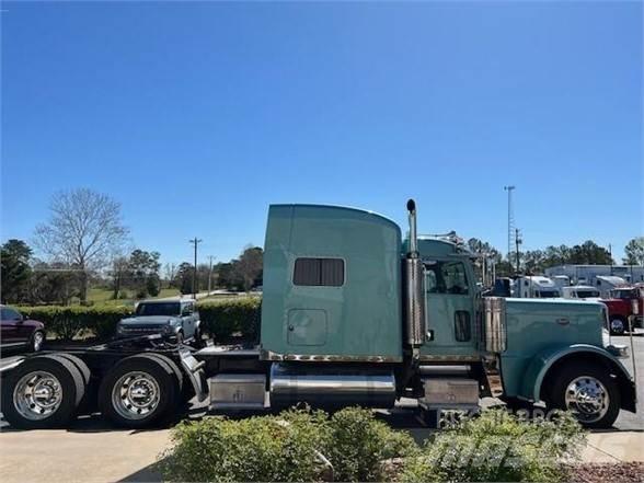Peterbilt 389 Будтехніка - Інші