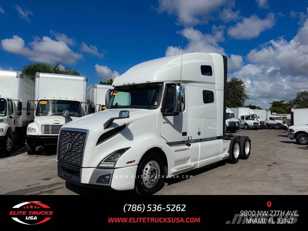 Volvo Commercial VNL Тягачі