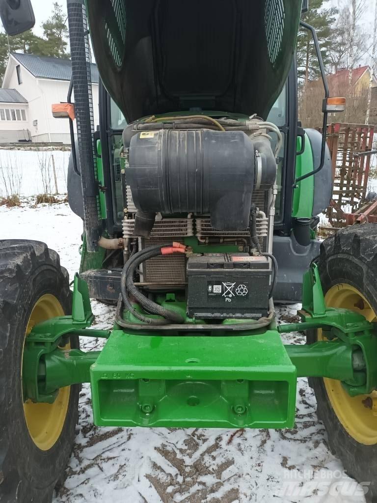 John Deere 5090 M Трактори
