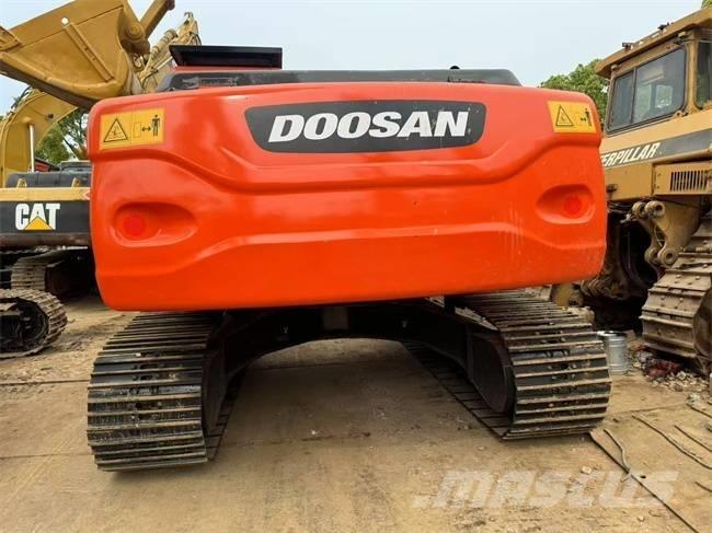 Doosan DX 225 LCA Гусеничні екскаватори