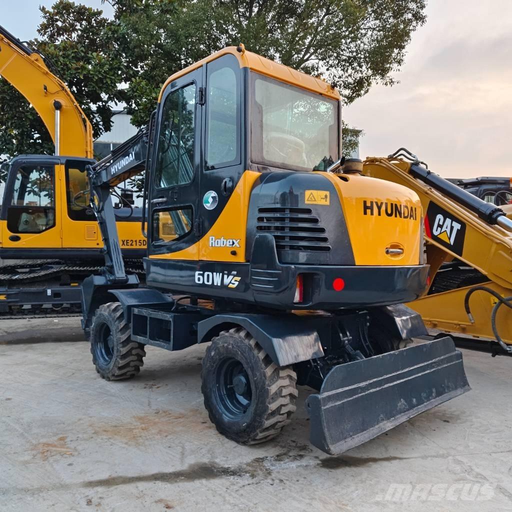 Hyundai Robex 60-7 Колісні екскаватори