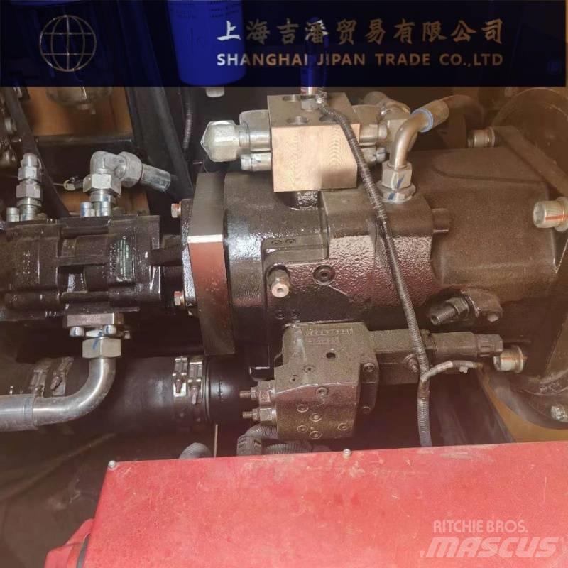 Sany SCC1000A Гусеничні крани