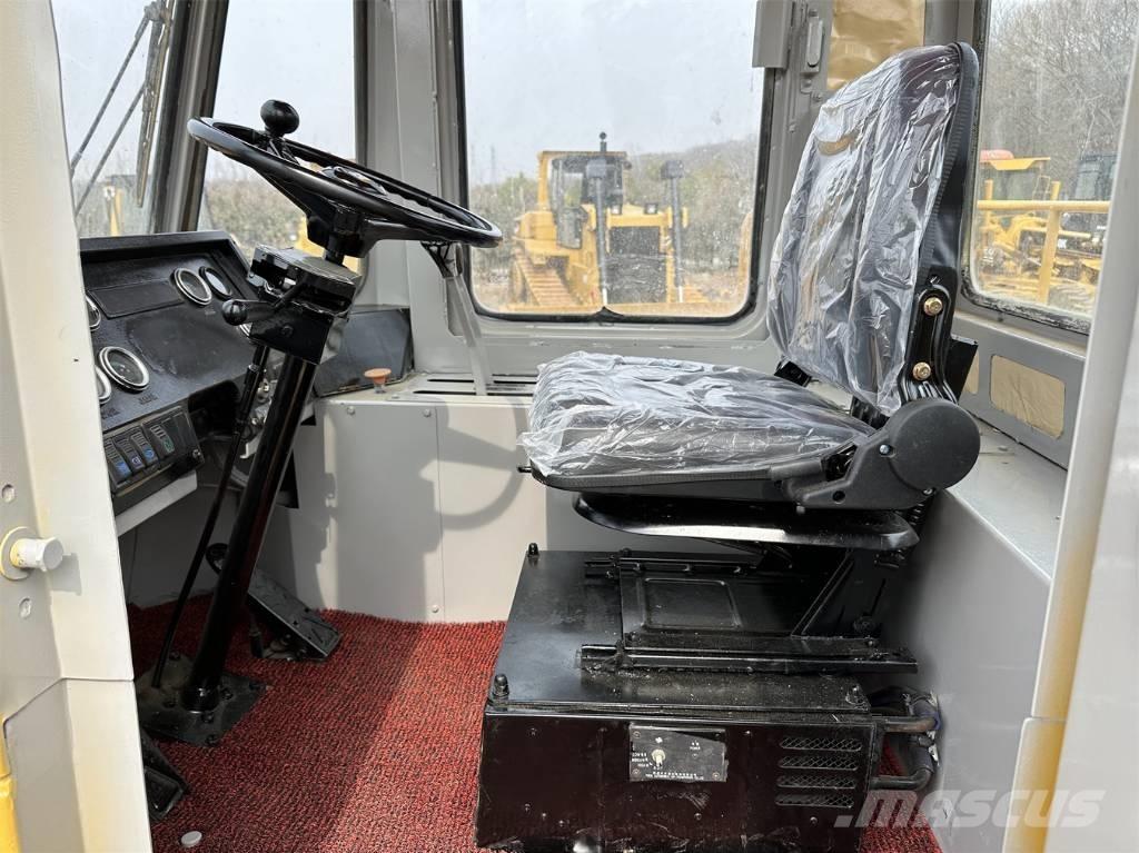 CAT 966C Фронтальні навантажувачі